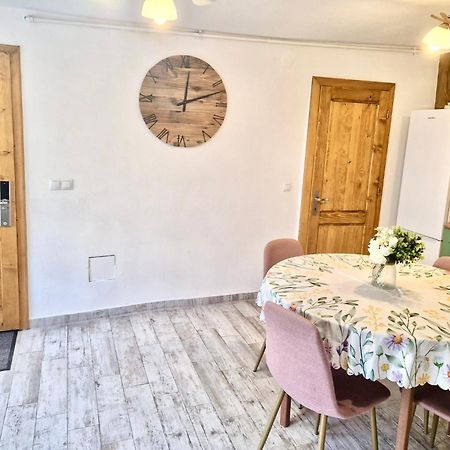 Stone Way Apartment Σίμπιου Εξωτερικό φωτογραφία